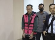 Nadiem Makarim Jadi Tersangka Korupsi Chromebook Rp9,9 Triliun, Publik Tunggu Langkah Kejagung