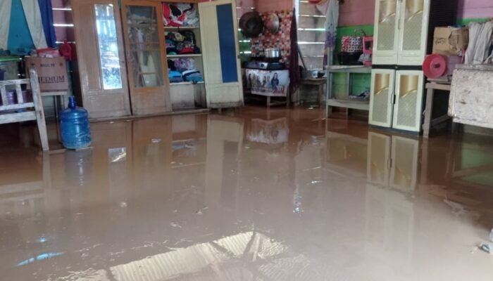 Rumah Warga Desa Teratai Pohuwato Terendam Banjir Diduga Akibat Aktivitas PETI