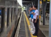 Hujan Ekstrem Rendam Jalur Semarang, Sejumlah KA Tujuan Jakarta Alami Keterlambatan