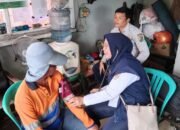 KAI Daop 4 Semarang Pastikan Kesehatan Petugas Prasarana Selama Penanganan Genangan di Pekalongan