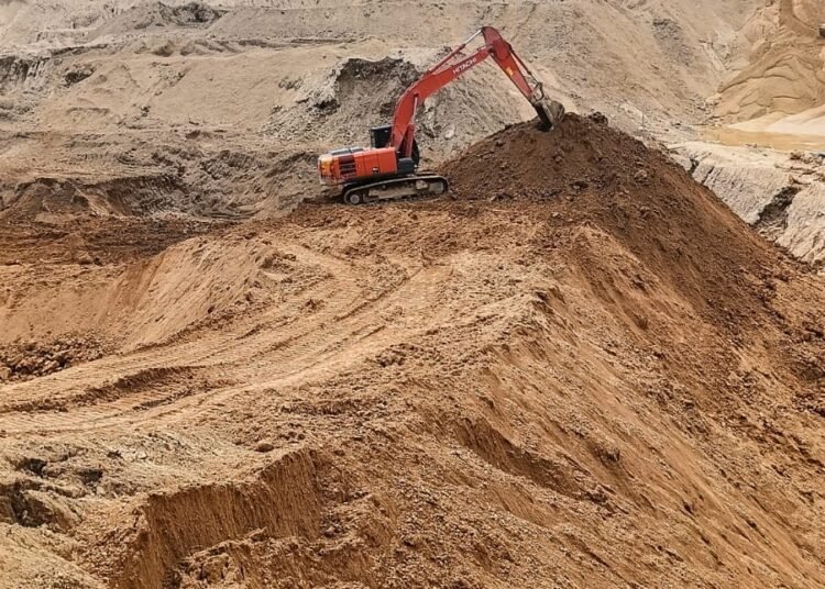 Aktivitas Pertambangan Emas Tanpa Izin di Kabupaten Pohuwato (Foto : Istimewa )